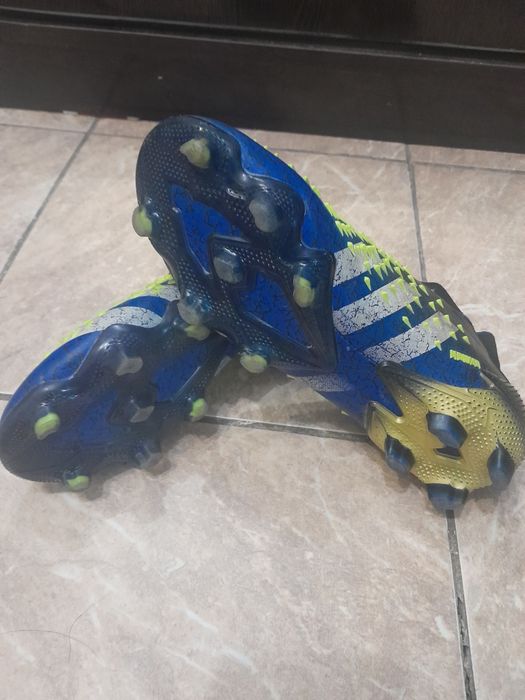 Спортивные товары