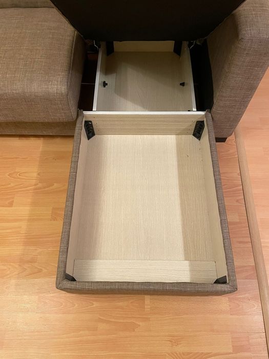 Canapea tip coltar extensibila