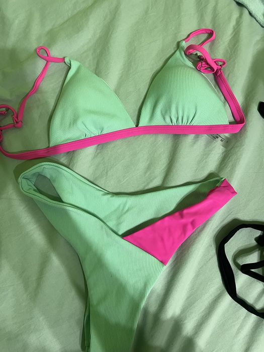 Бански в С размер