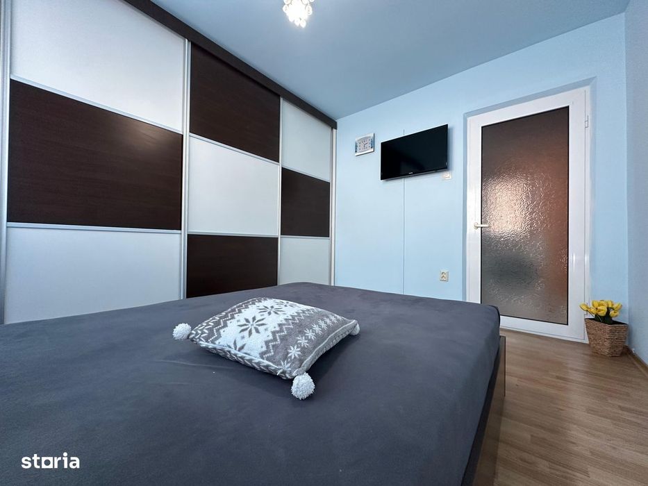 Apartament 3 camere, etaj intermediar