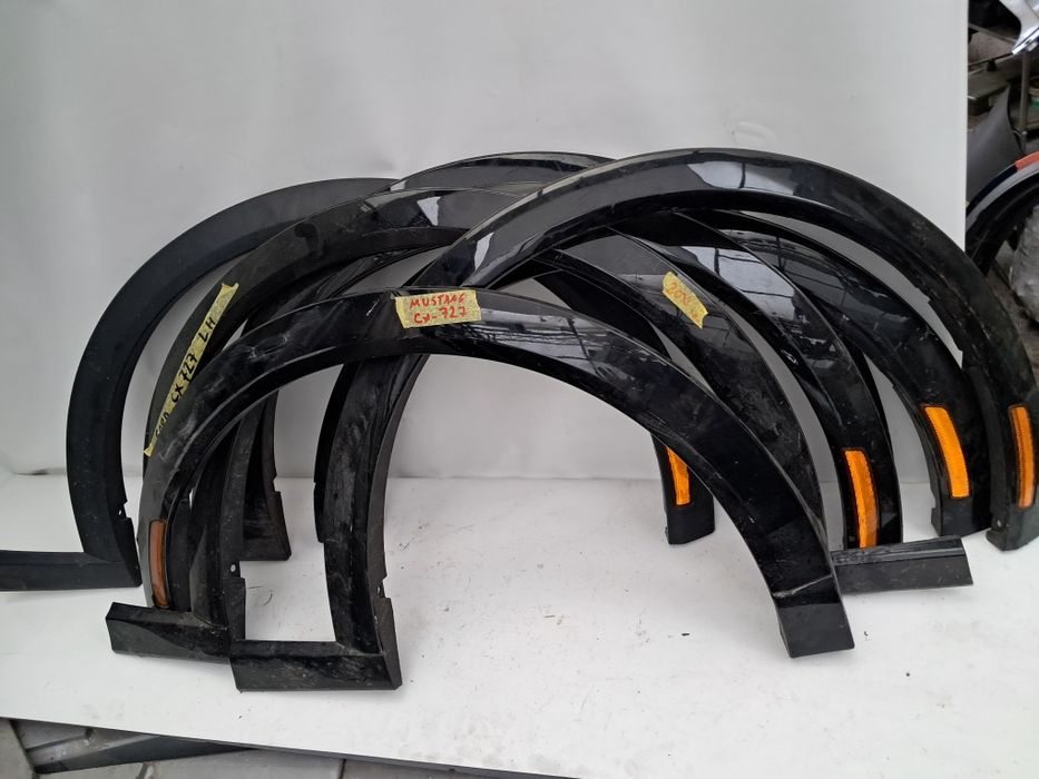 Лайсна калник Ford Mustang  2020/2025г