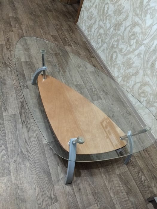 Журнальный столик