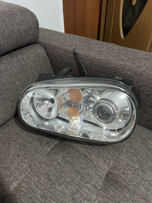 Faruri Golf 4 Xenon