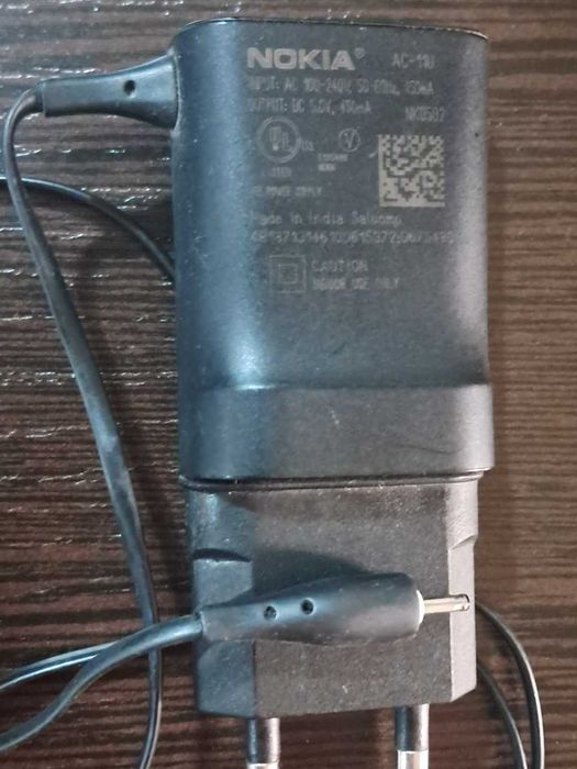 Продам оригинал зарядку nokia тонкая