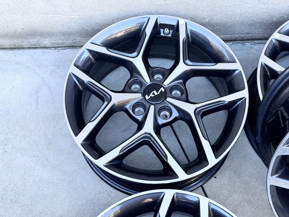 4бр ал Kia Ceed/ Pro Ceed/ 17цола оригинални с датчици