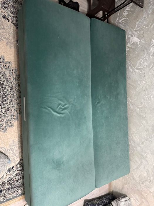 Продам тахту состояние новое