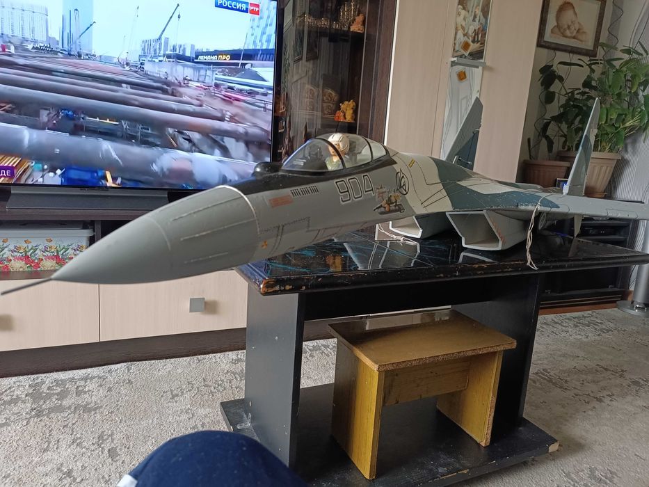 Р/У авиамодель самолета СУ-35
