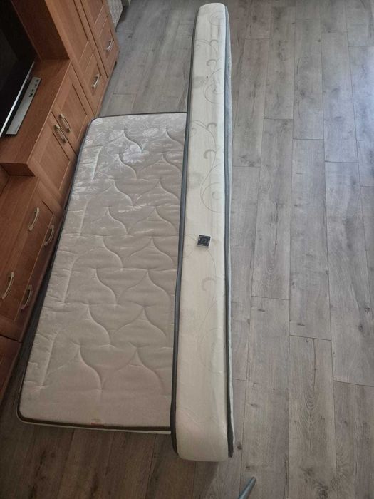 Saltele pat stare foarte buna 2 bucati 80x190
