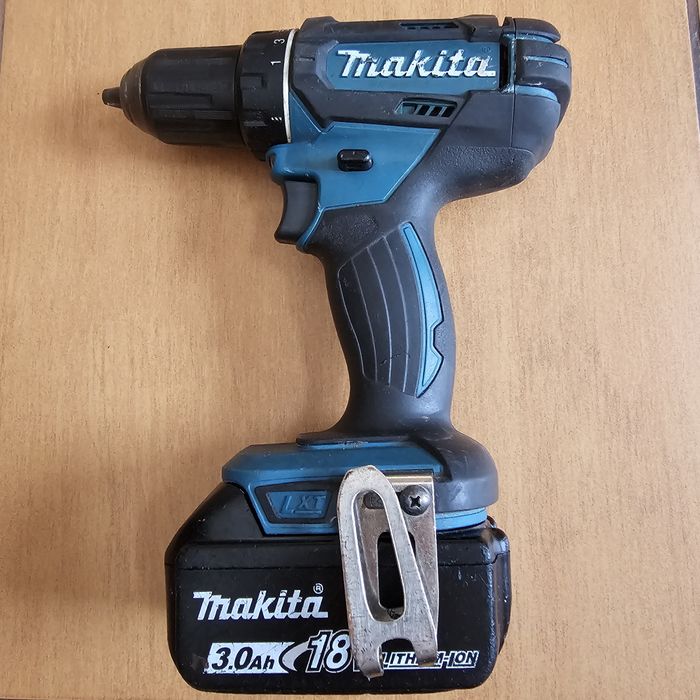 Masina gaurit/însurubat Makita  DDF 482