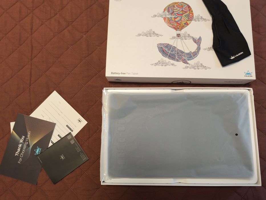 Tabletă grafică Huion Inspiroy H950P, ca nouă