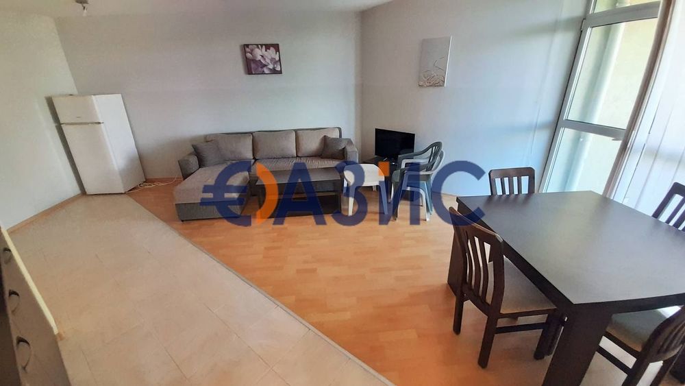Продава се Двустаен апартамент в Поморие - 71 кв.м за 1141 €/кв.м - Снимка #5