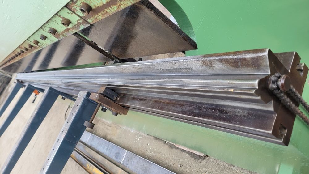 abkant hidraulic indoit tabla abcant marca lvd presa indoire hidraulic