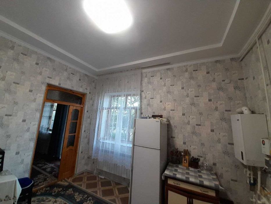 6 сотихли ховли сотилади.