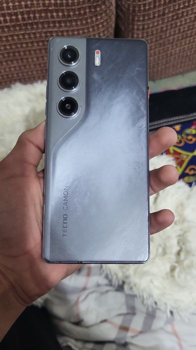 Продам текно камон 40 на запчасти