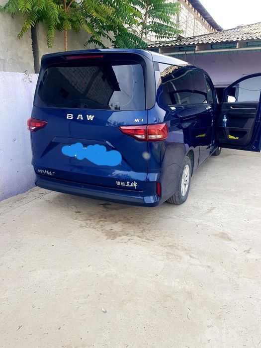BAW M7 sotiladi metan+benzin 9 kishilik