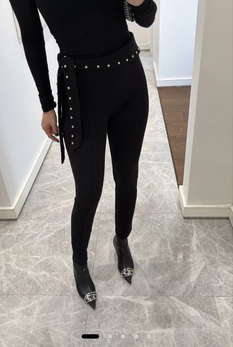 Различни дрехи с-хс размер