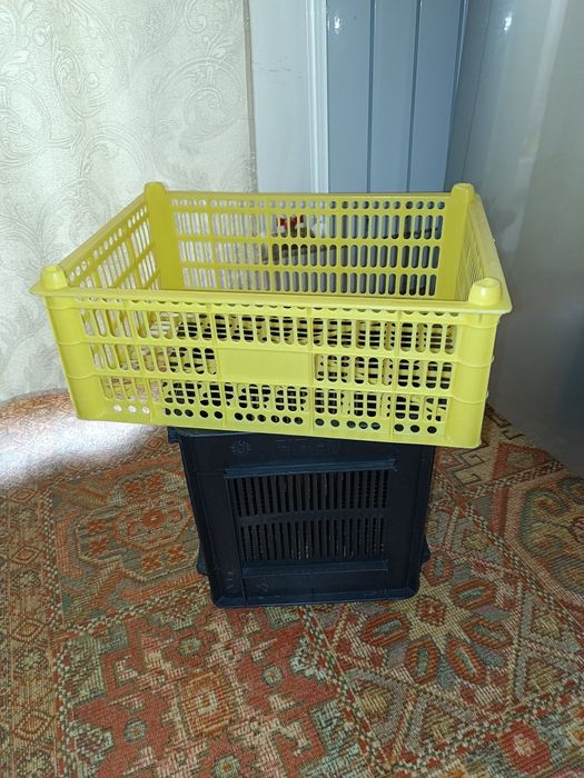 Ящики пластиковые