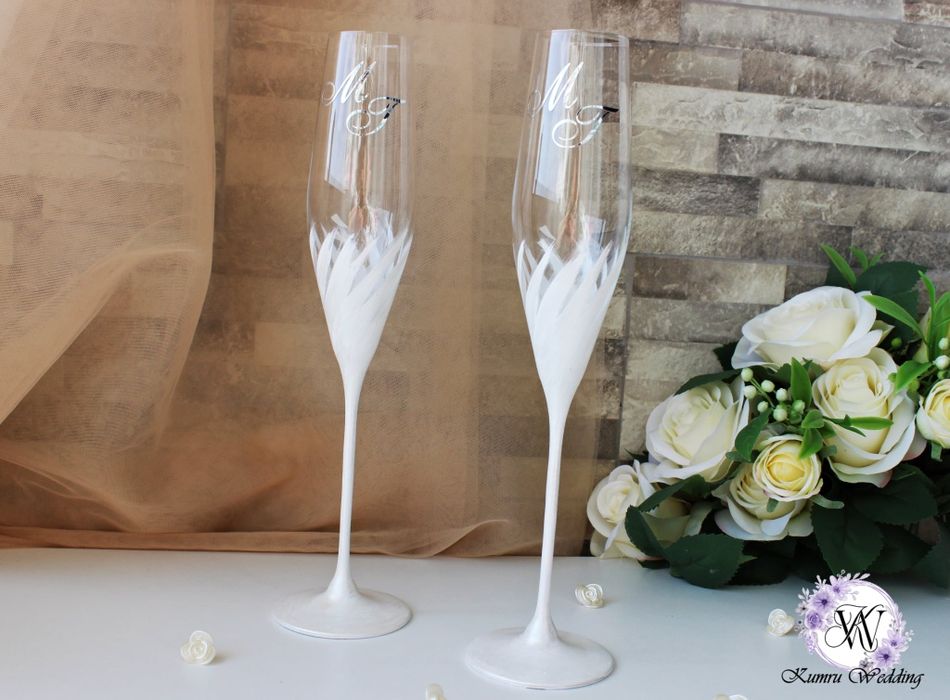 Сватбени чаши от  30 лв на комплект - ръчно изработени