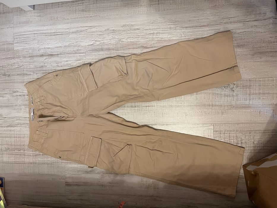 панталон карго.