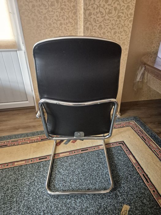 Продам компьютерное кресло