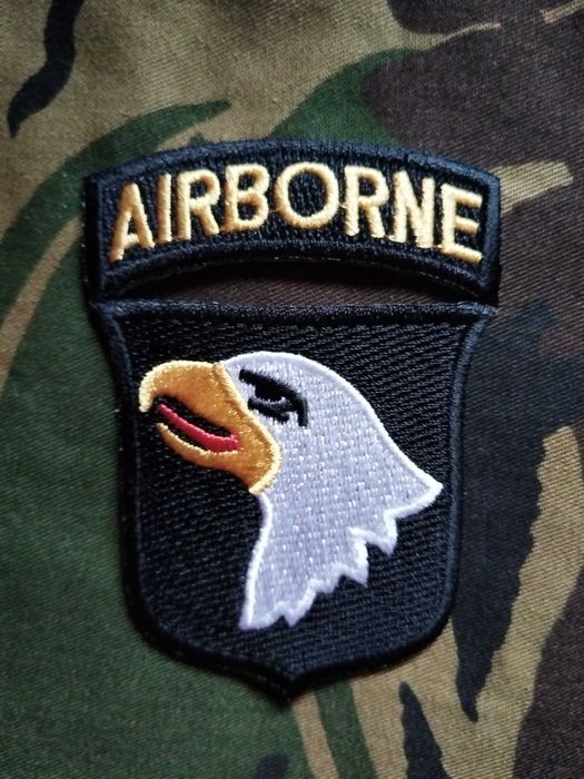 Военни емблеми - оригинални/реплики/възпоменателни и др.