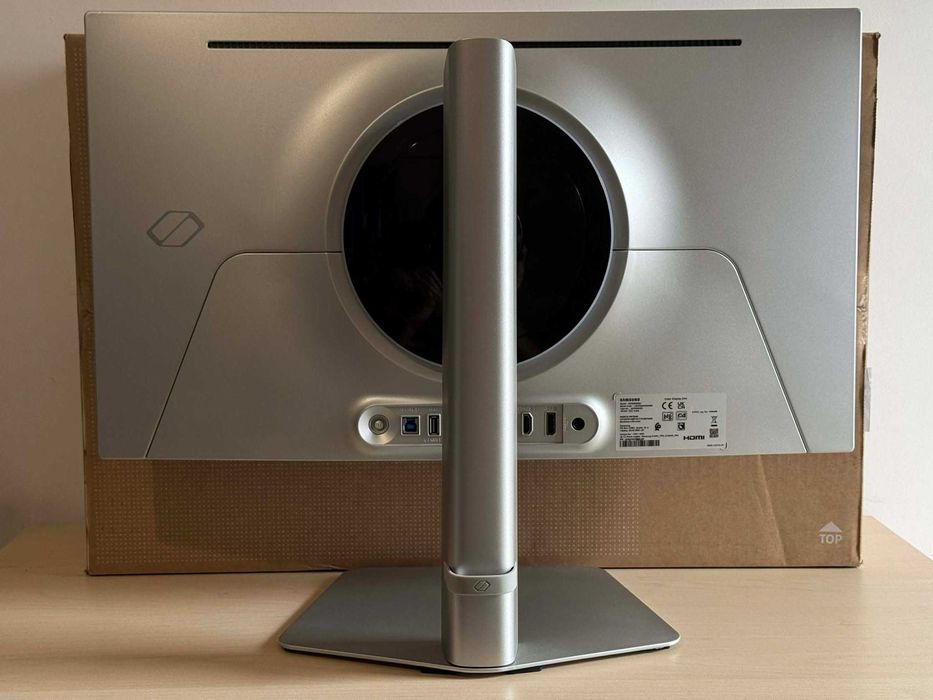 Бартер! Гаранция! Samsung Odyssey OLED G6 27" 360Hz / QHD 0.03ms HDR10