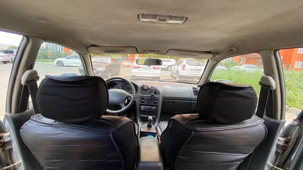 Mitsubishi galant