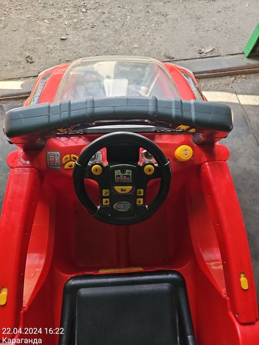 Продам детскую машину