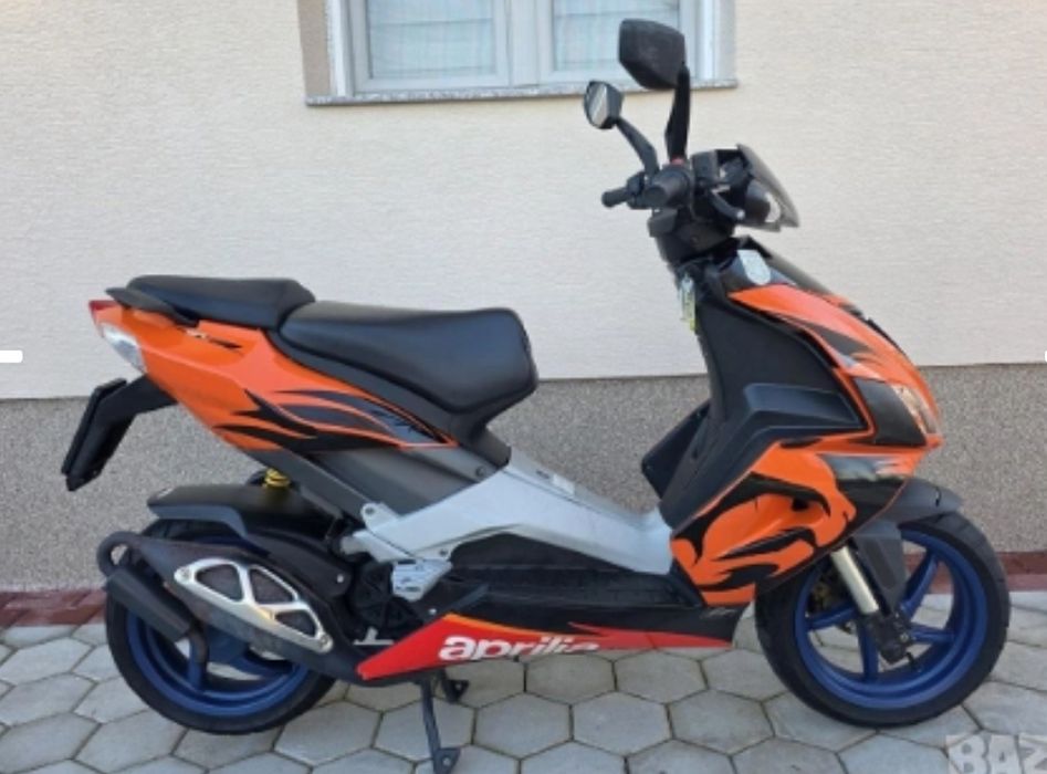 НА ЧАСТИ Aprilia SR50 Factory
