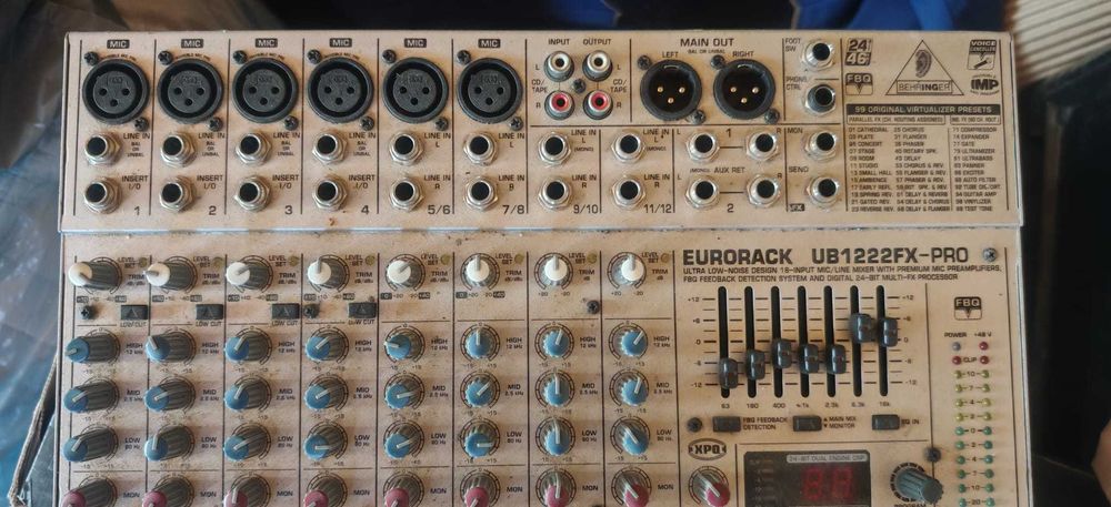 Mixer Audio Behringer UB1222FX-PRO – 12 canale, FX, EQ