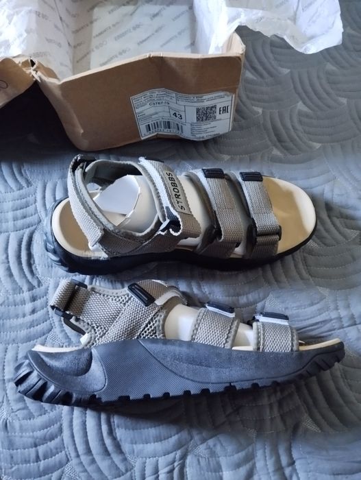 Продам сандалии новые