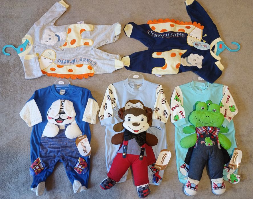 Haine BEBE - Body (0M-9M), lichidare stoc. A 8-a bucata gratis (7+1)!