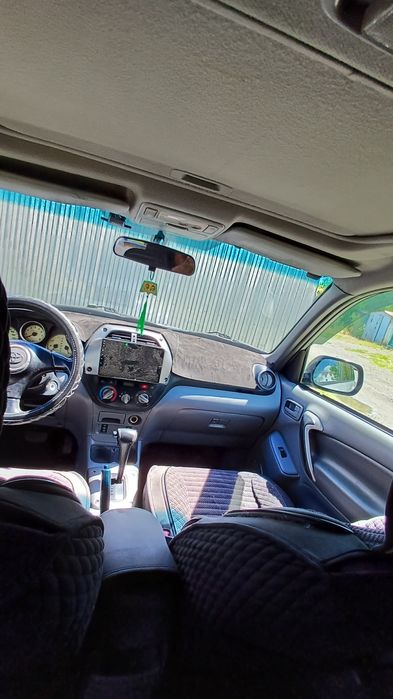 Toyota  RAY 4 в хорошем состояние