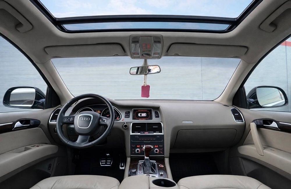 Vand Audi Q7 2009 SLine Inmatriculata Ro Quattro LED urgent stare top