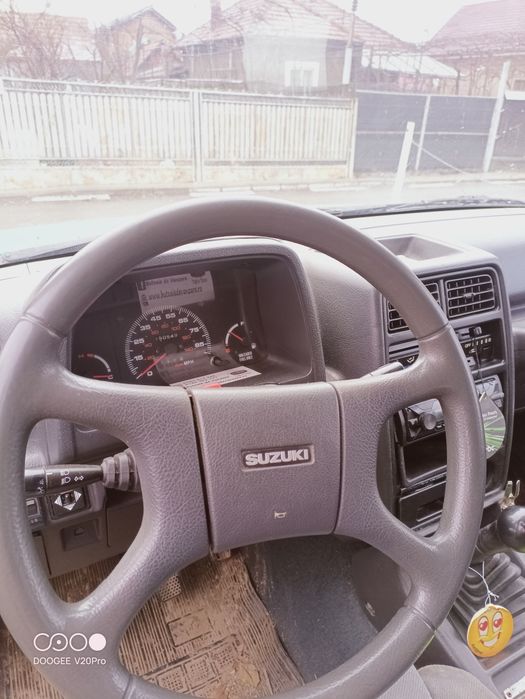 Suzuki 4x4  Geo Tracker