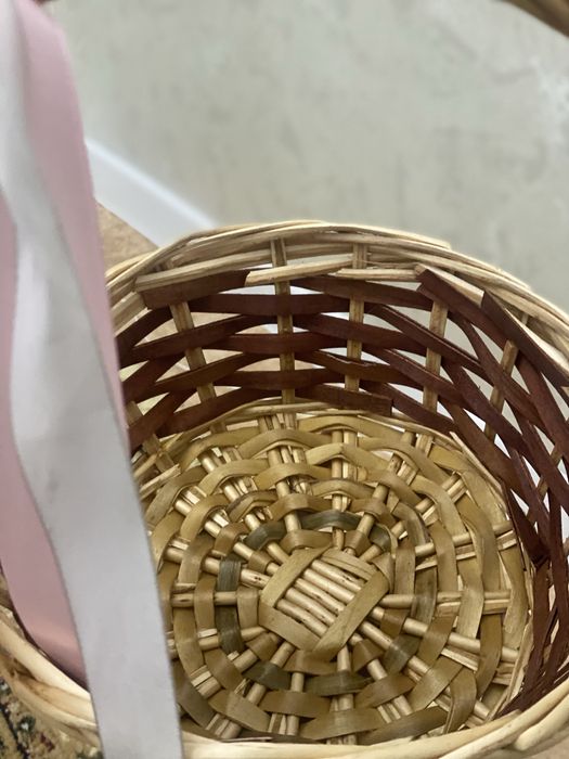Корзина плетеная
