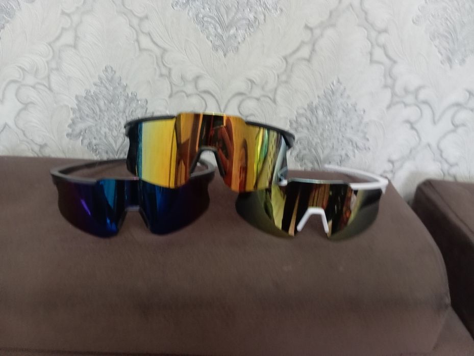 Новые очки спортивные