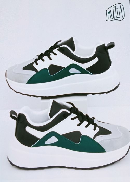 Кросовки новые 39 размер