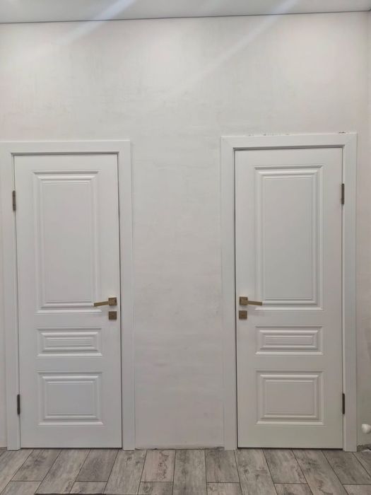 Продам двери белые