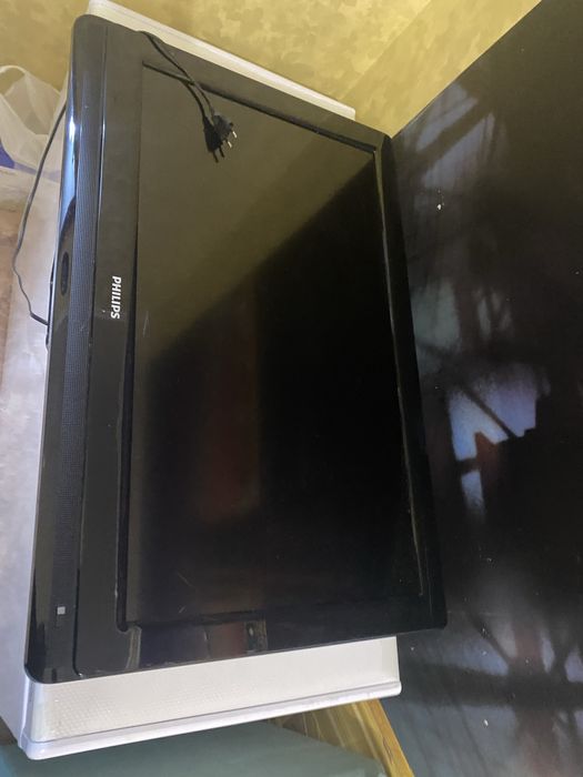 Продам телевизор philips