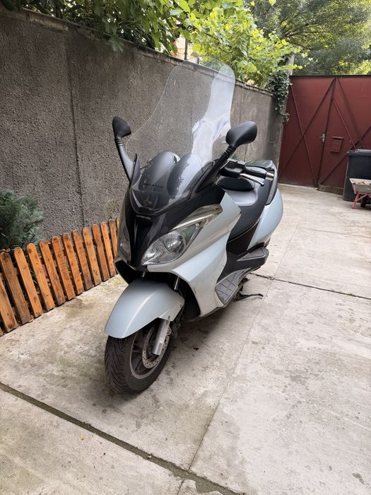 Vand scuter Aprilia