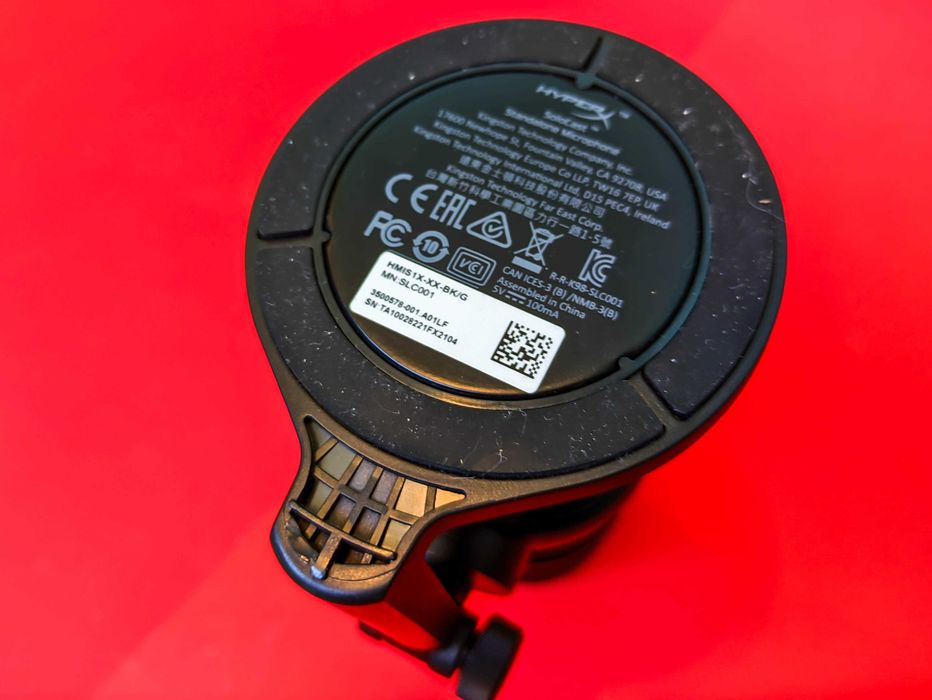 HyperX SoloCast USB Микрофон за Гейминг, Стрийм, Подкаст, PC, PS4, PS5 Като нов