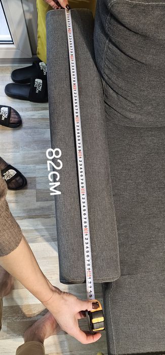 Разпъващ диван сив