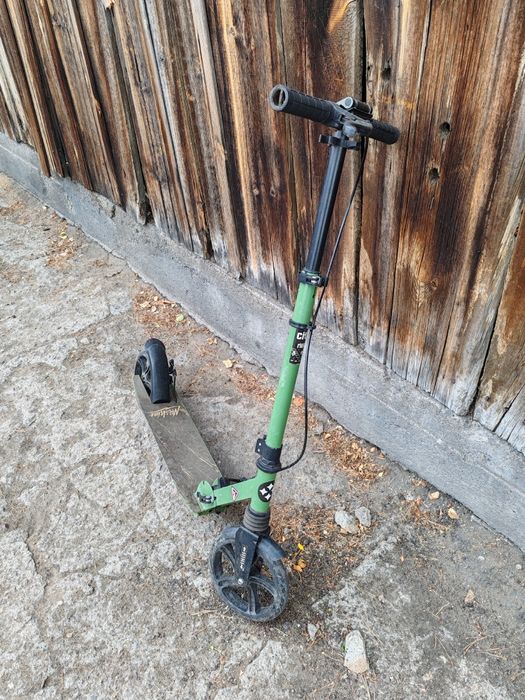 Продам детский самокат