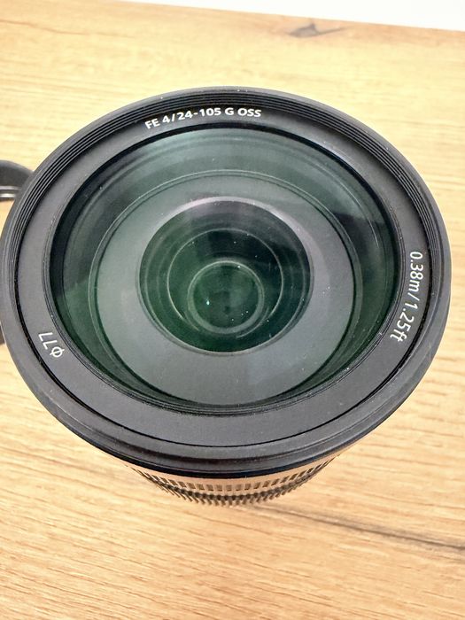 Obiectiv Sony FE 24-105 mm f/4 G OSS
