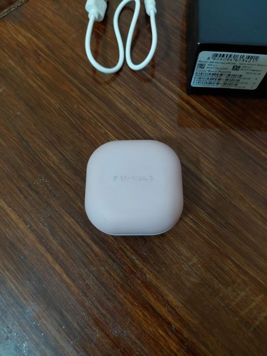 Samsung Galaxy earpods