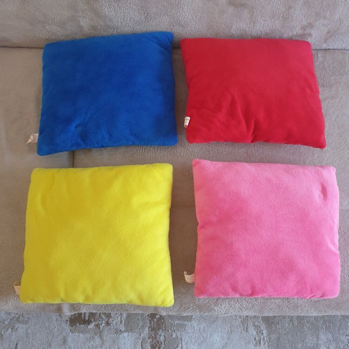 Vand 4 perini din plus PAW PATROL