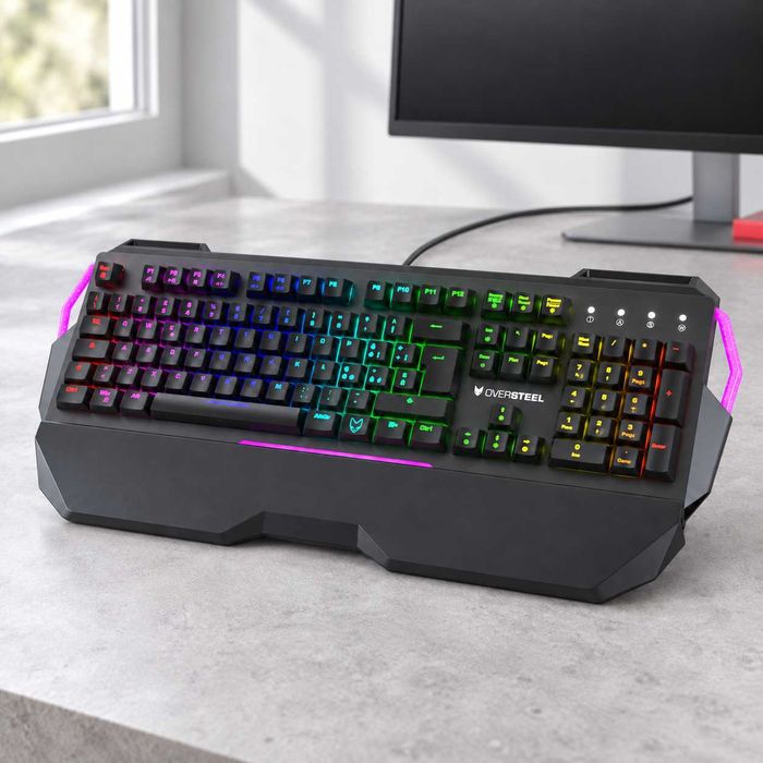 Tastatură mecanică gaming Oversteel IRON RGB, cu fir, layout italian, nouă