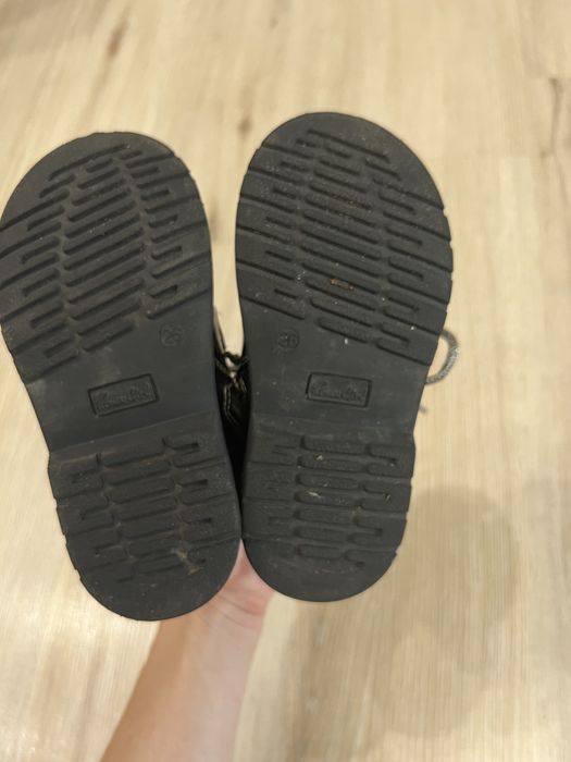 Ботинки на девочку