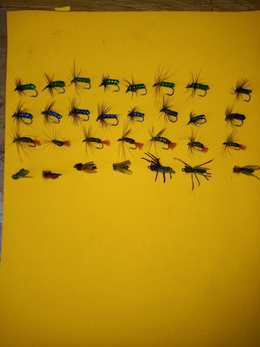 Мухи за мухарка и булдо/бомбарда , стримери за морски и речен риболов